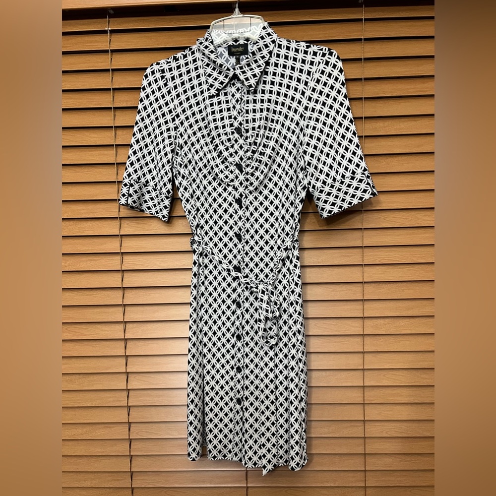 Laundry by Shelli Segal Belted Shirt Dress Sz 10 color white black yellow
